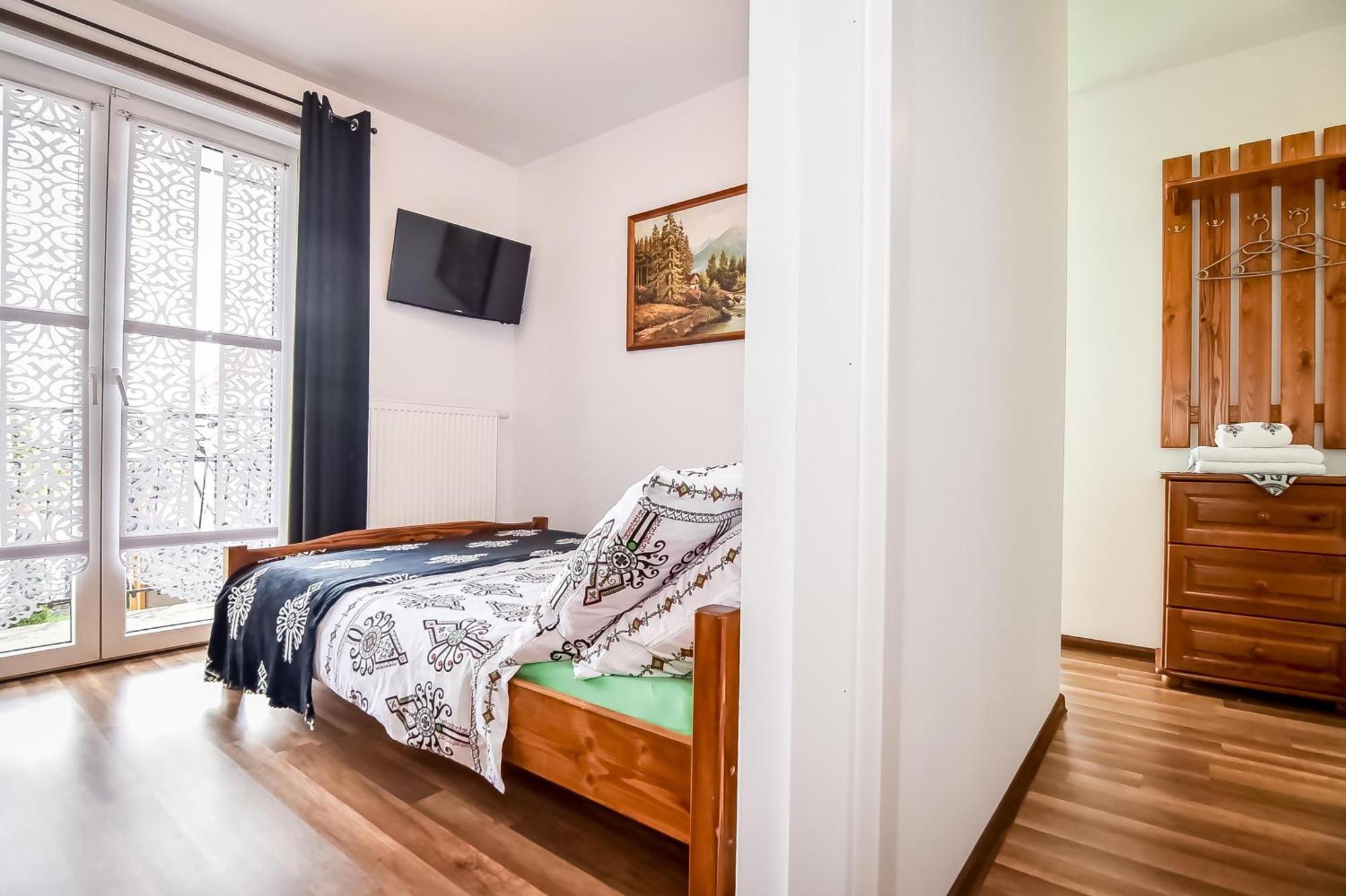 ゾンプ U Ireny Bed & Breakfast エクステリア 写真