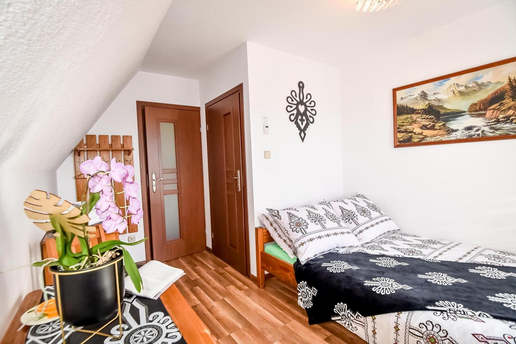 ゾンプ U Ireny Bed & Breakfast エクステリア 写真
